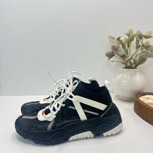 Palladium Off-Grid Lo Adventure Technical Sneakers Black/White Women 7